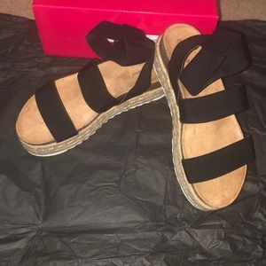 New black espadrille platform sandals